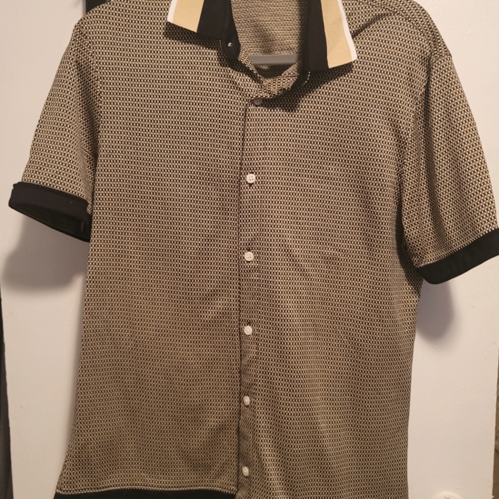 Murano Liquid Luxury Short Sleeve Button-up Shirt